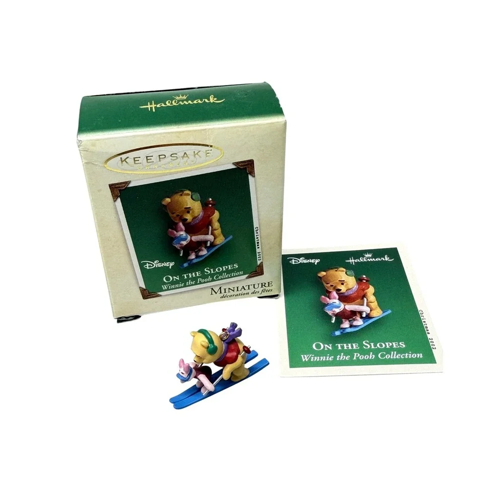 Hallmark Keepsake 2002 Winnie the Pooh Piglet On the Slopes Miniature Ornament